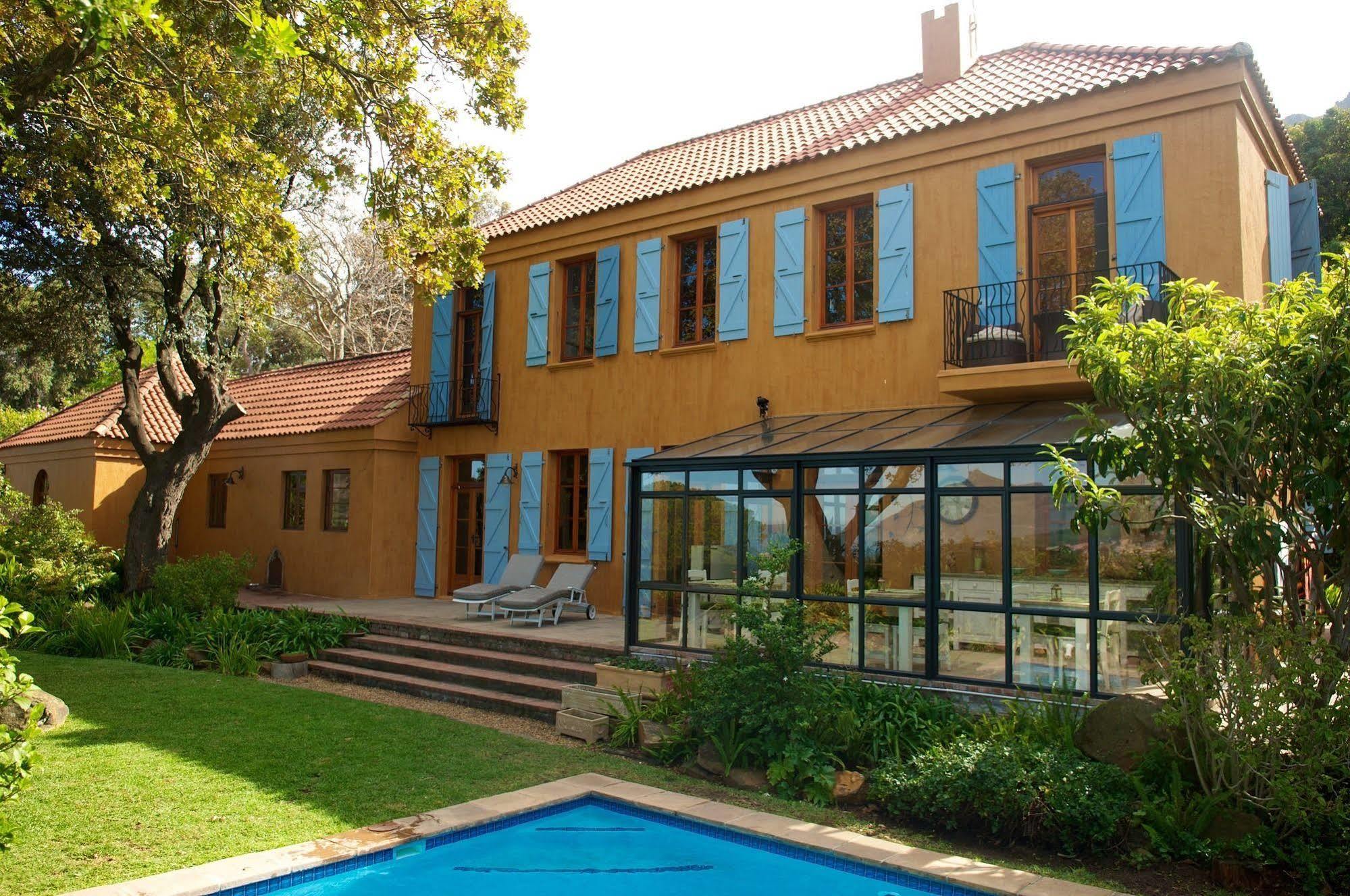 Guest house Cap Serein 4*